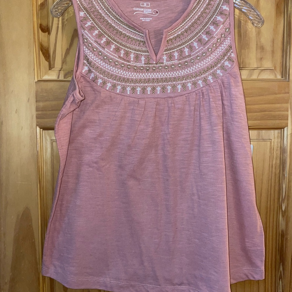 Elegant Mauve Embroidered Tank Top
